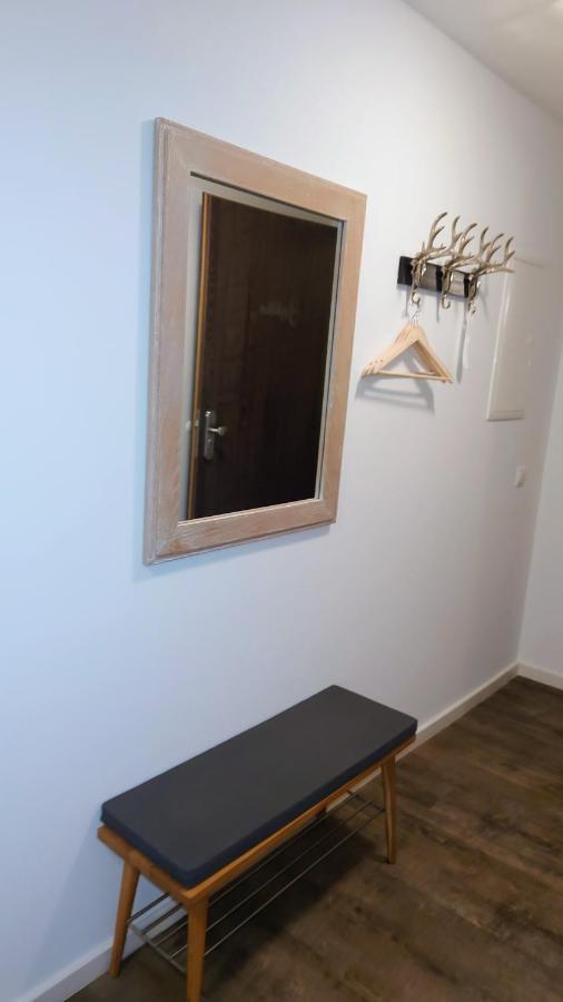 Maurers Schlierseetraum 6, Studio 455 Mit 42 Qm Neu Renoviert, Erdgeschoss Mit Eingezaeunter Terrasse In Ruhiger Lage Am Kirchbichlweg 8 Luaran gambar